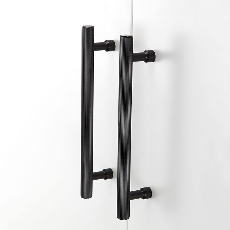 Gold Black Brass Handle with S - đánh giá và giá Restoration Hardware Furniture Used