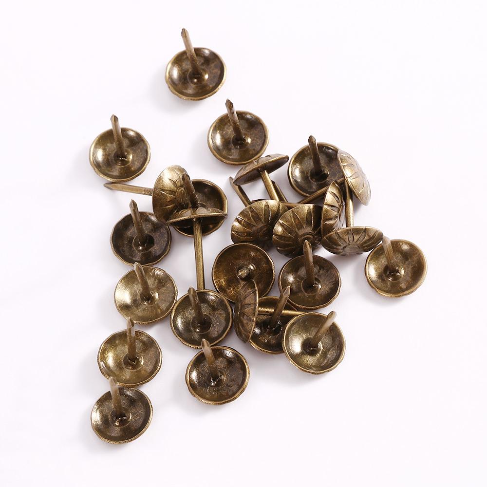 Brass Chrysanthemum Upholstery - đánh giá và giá Furniture Upholstery Hardware